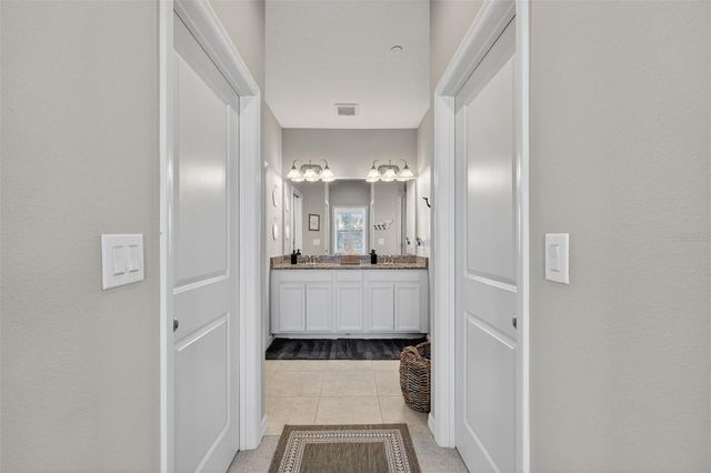 12710 SORRENTO WAY 204, Bradenton, FL 34211