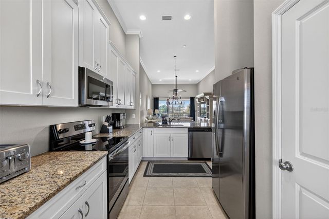 12710 SORRENTO WAY 204, Bradenton, FL 34211