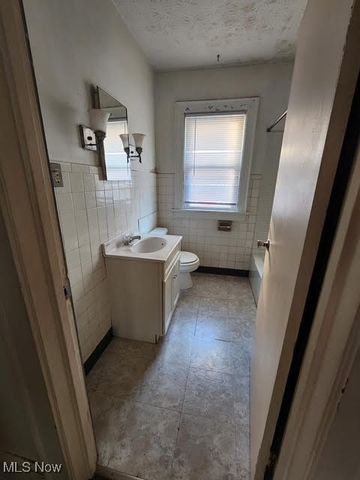 1218 Weiser Avenue, Akron, OH 44314