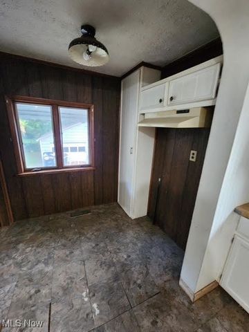 1218 Weiser Avenue, Akron, OH 44314