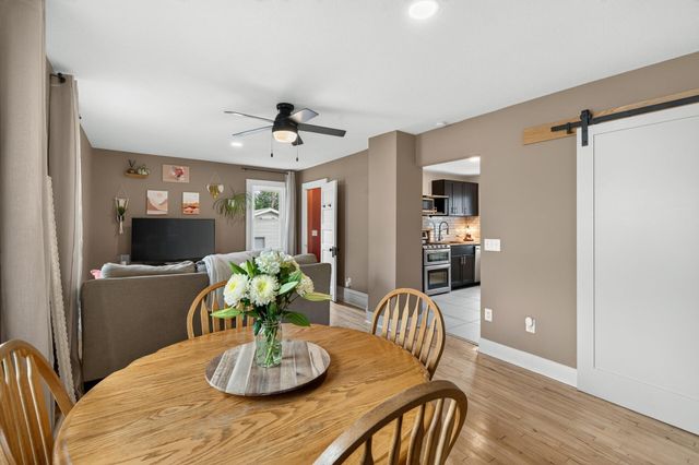 1069 Minnehaha Avenue W, Saint Paul, MN 55104