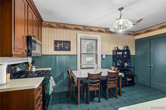 37 Fruehauf Avenue, Amherst, NY 14226