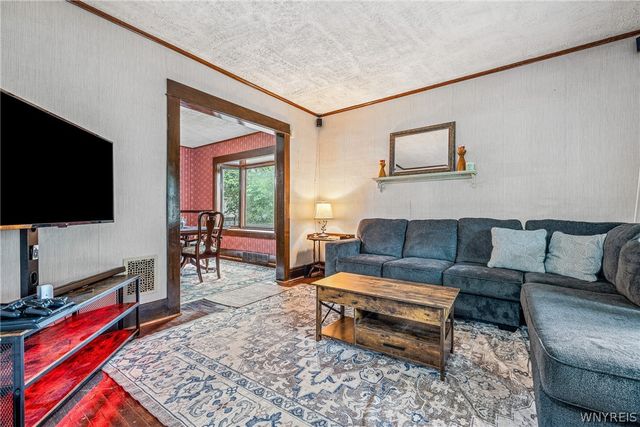37 Fruehauf Avenue, Amherst, NY 14226