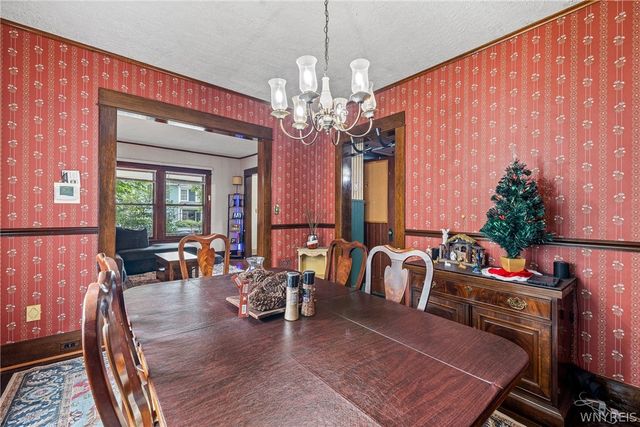 37 Fruehauf Avenue, Amherst, NY 14226