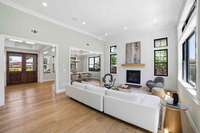 102 Palo Colorado Drive, Los Gatos, CA 95032