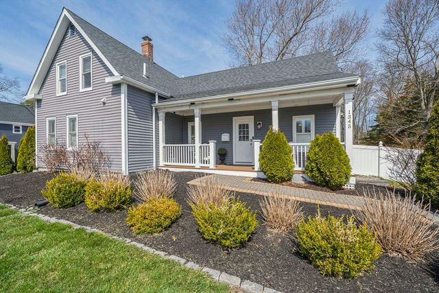 1345 Central St, Stoughton, MA 02072