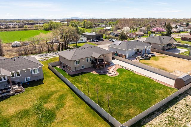 1756 W 700 S, Marriott Slaterville, UT 84404