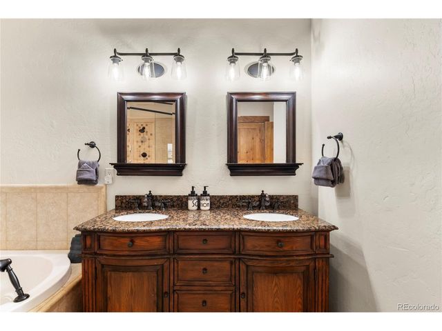 50 Cooney Ct, Blue River, CO 80424