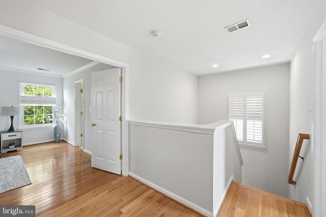8605 WEBSTER TAVERN WAY, Manassas, VA 20109