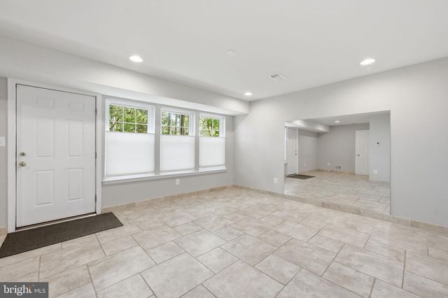 8605 WEBSTER TAVERN WAY, Manassas, VA 20109