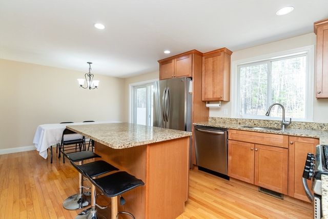 391 Franklin St 1, Hanson, MA 02341