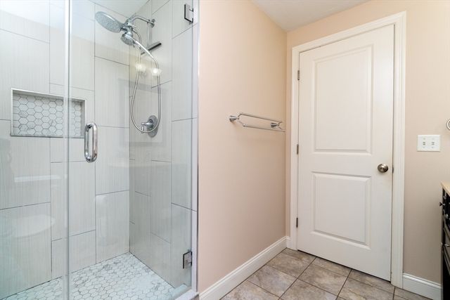 391 Franklin St 1, Hanson, MA 02341