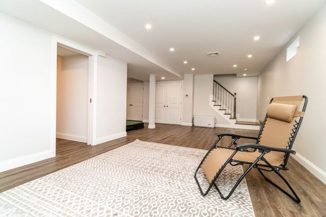 391 Franklin St 1, Hanson, MA 02341