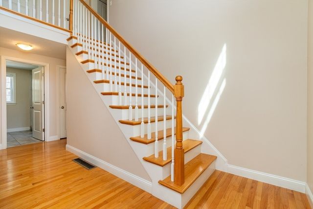 391 Franklin St 1, Hanson, MA 02341
