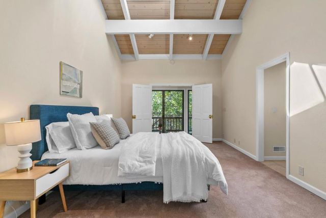 301 Canyon Oaks, Santa Cruz, CA 95065