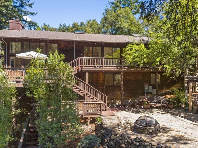 301 Canyon Oaks, Santa Cruz, CA 95065