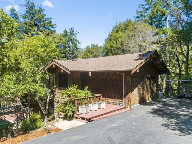 301 Canyon Oaks, Santa Cruz, CA 95065