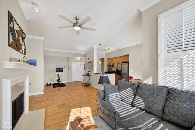 355 E Ohio Street 107, Indianapolis, IN 46204