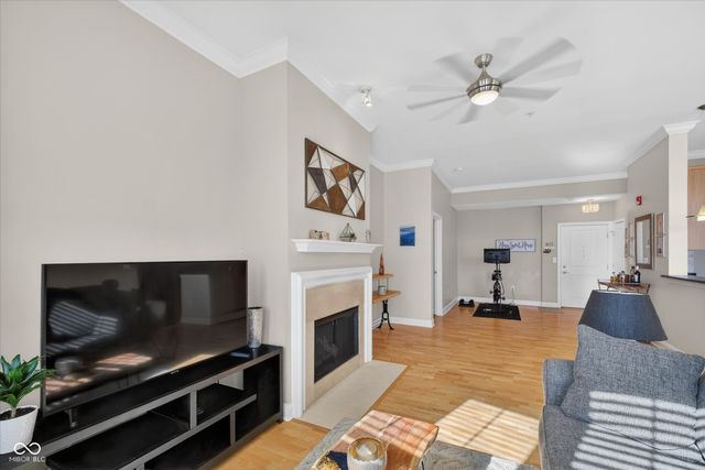 355 E Ohio Street 107, Indianapolis, IN 46204