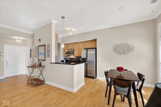 355 E Ohio Street 107, Indianapolis, IN 46204