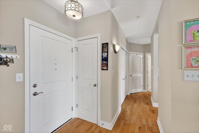 355 E Ohio Street 107, Indianapolis, IN 46204