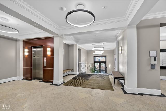 355 E Ohio Street 107, Indianapolis, IN 46204