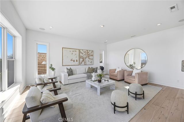 20138 W Marlow, Porter Ranch, CA 91326