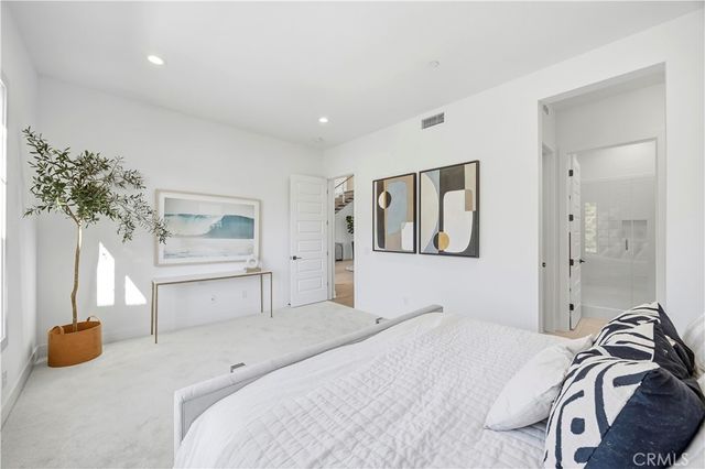 20138 W Marlow, Porter Ranch, CA 91326
