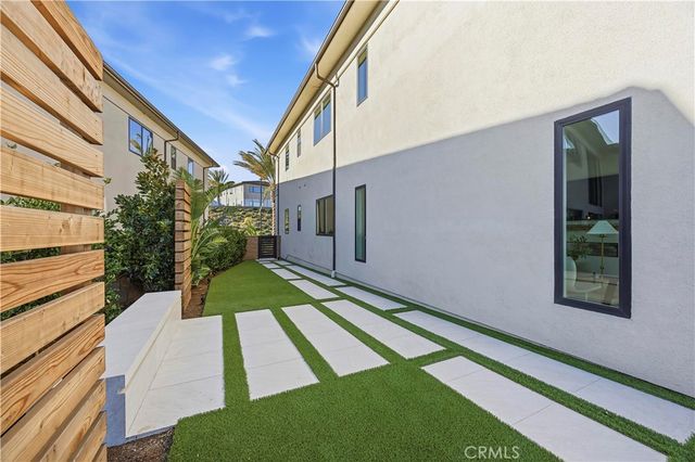 20138 W Marlow, Porter Ranch, CA 91326