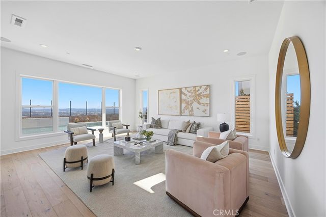 20138 W Marlow, Porter Ranch, CA 91326
