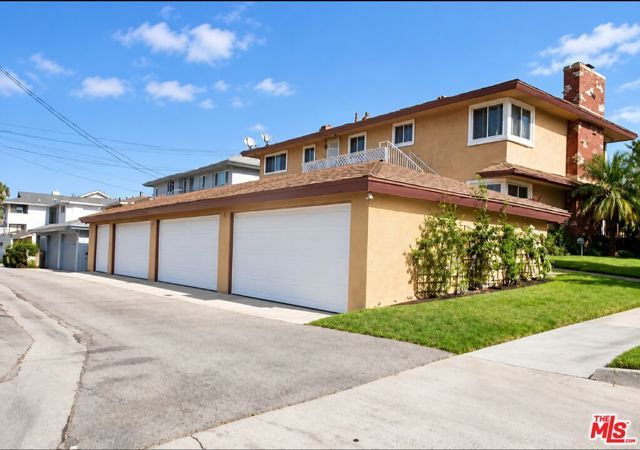 5402 W 57th Street, Los Angeles, CA 90056