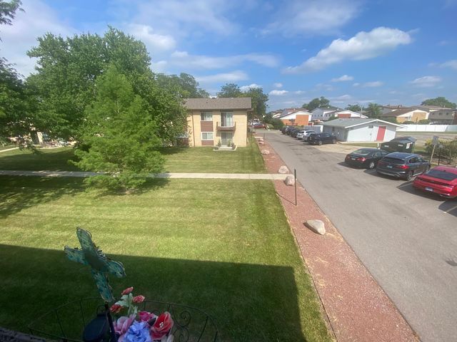 9581 DEE Road 2L, Des Plaines, IL 60016