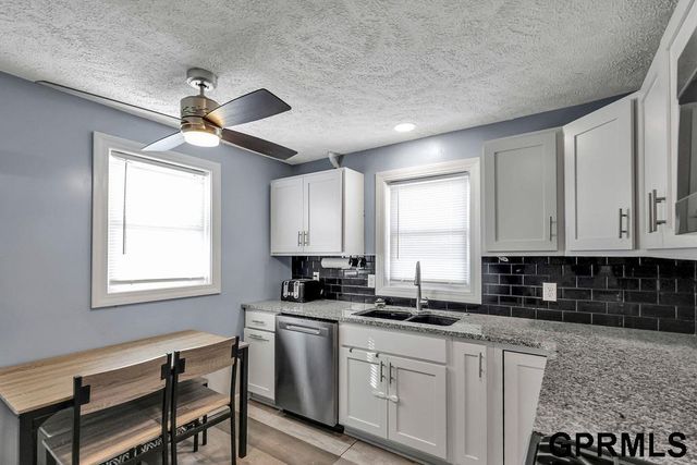 5716 Orchard Avenue, Omaha, NE 68117