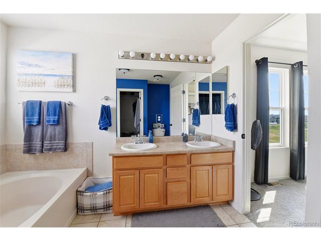23662 E Mississippi Cir, Aurora, CO 80018