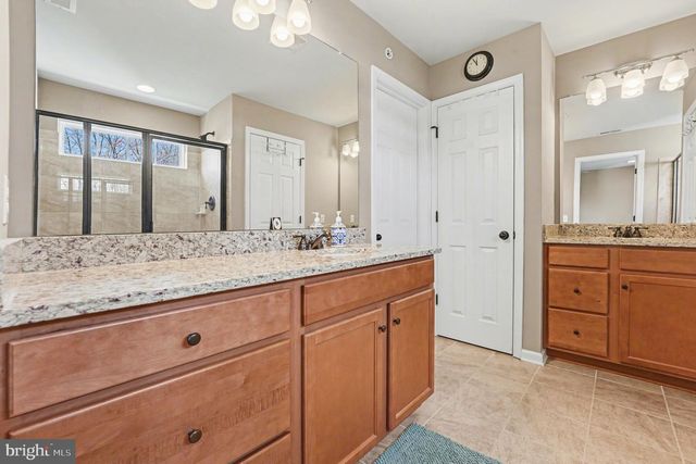 1728 BEACON LN, Warrington, PA 18976