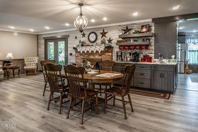 97 Sunrise Avenue, Greeneville, TN 37745