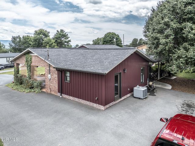 97 Sunrise Avenue, Greeneville, TN 37745