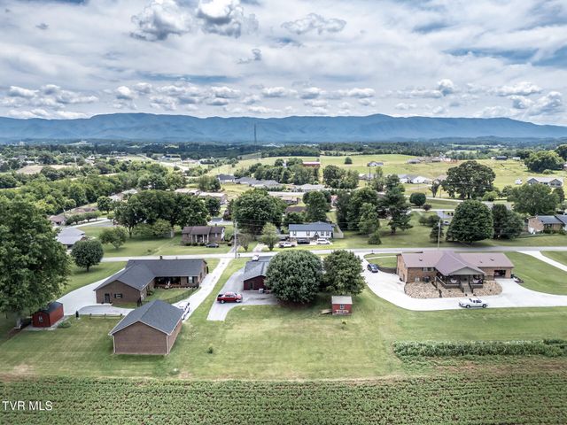 97 Sunrise Avenue, Greeneville, TN 37745