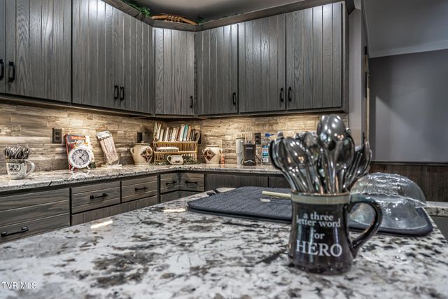 97 Sunrise Avenue, Greeneville, TN 37745