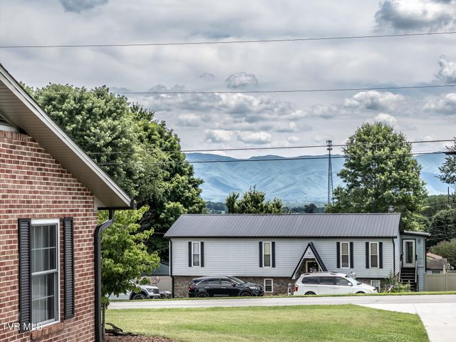 97 Sunrise Avenue, Greeneville, TN 37745