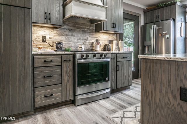 97 Sunrise Avenue, Greeneville, TN 37745