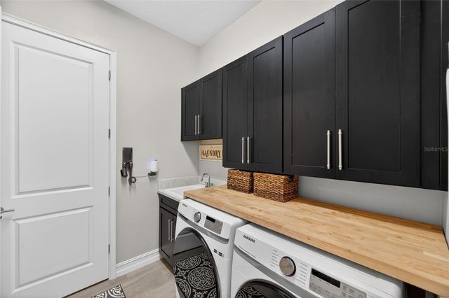 28501 PICANA LANE, Wesley Chapel, FL 33543