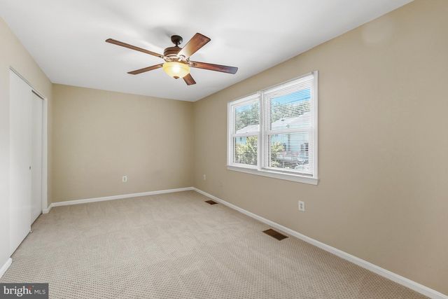 4617 WHITAKER PL, Woodbridge, VA 22193