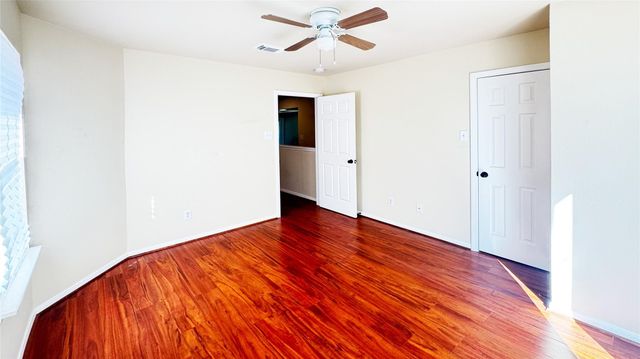 6623 Gulf Freeway, Houston, TX 77087