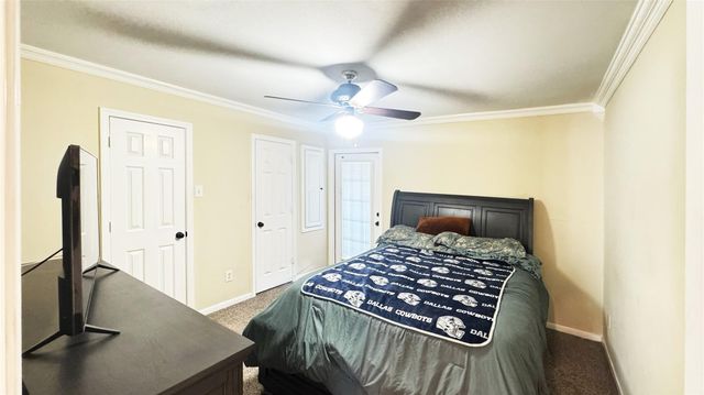 6623 Gulf Freeway, Houston, TX 77087