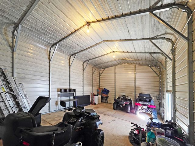 6623 Gulf Freeway, Houston, TX 77087