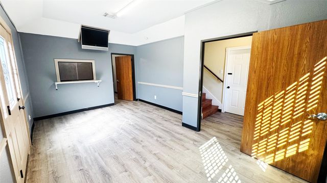 6623 Gulf Freeway, Houston, TX 77087