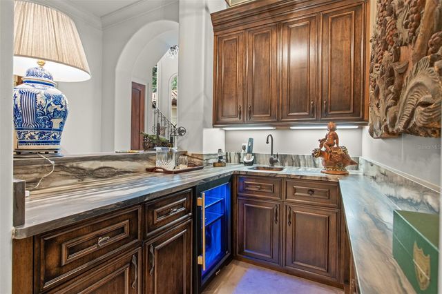 4806 ALEXANDRA GARDEN CT, Windermere, FL 34786
