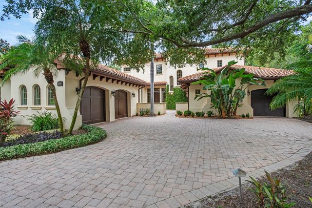 4806 ALEXANDRA GARDEN CT, Windermere, FL 34786