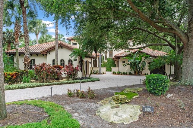 4806 ALEXANDRA GARDEN CT, Windermere, FL 34786